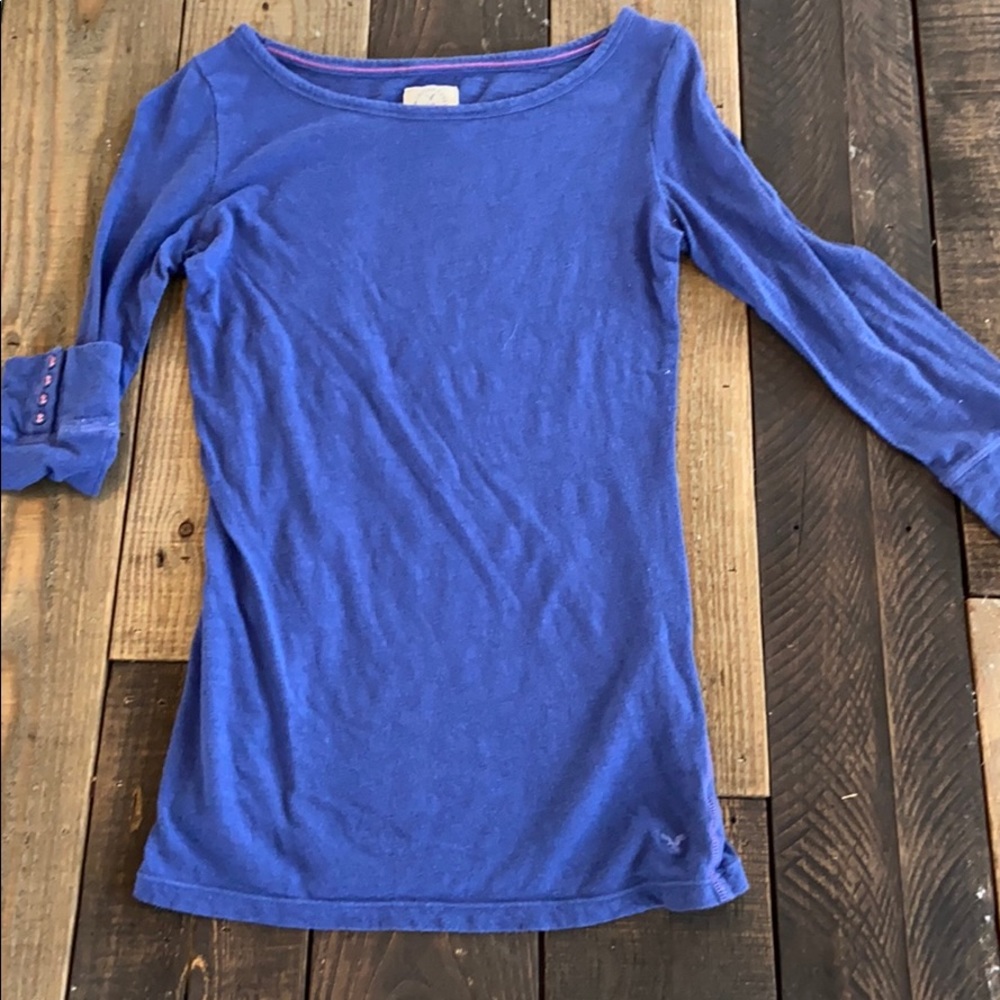 American Eagle cute light soft shirt